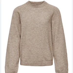 Stickad tröja - Inte min bild🫶