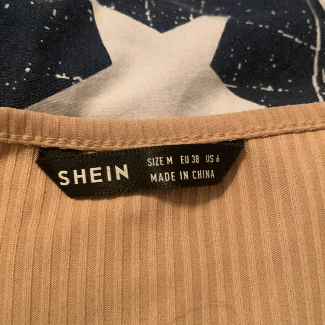 Beige långärmad topp  - 91