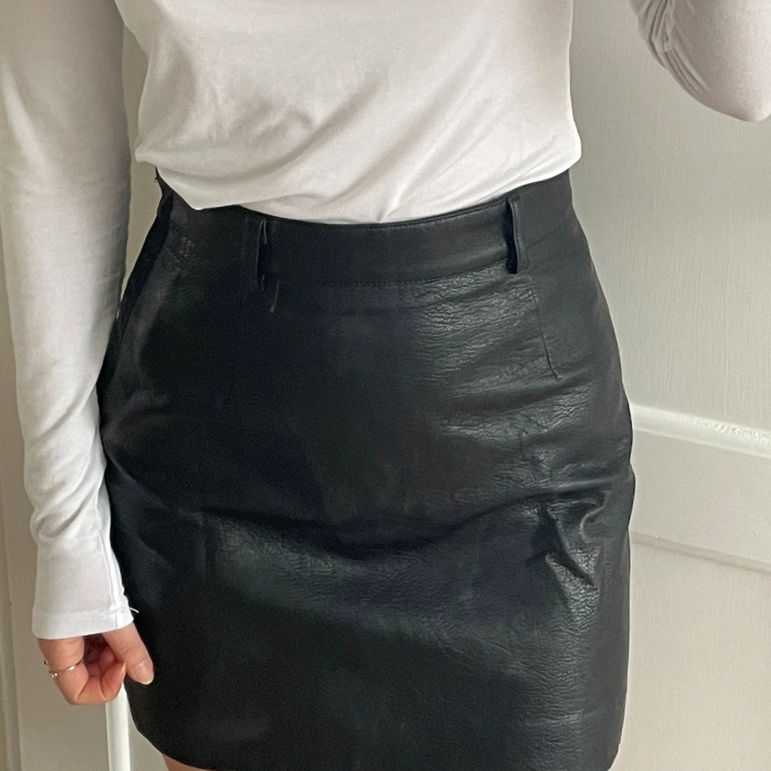 Kjol i fejkläder - 91