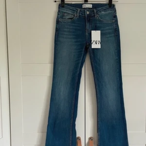 Zara jeans - Super fint kommer dock inte till användning 💕