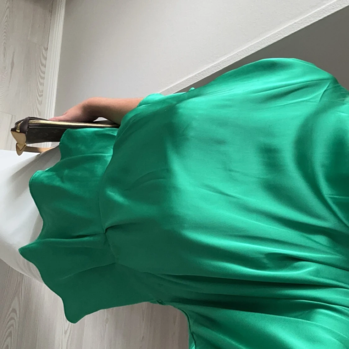 Fin blus från hm - 90