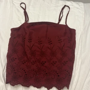 Topp från Bikbok - Fin topp från Bikbok, funkar både till fest och vardag❤️