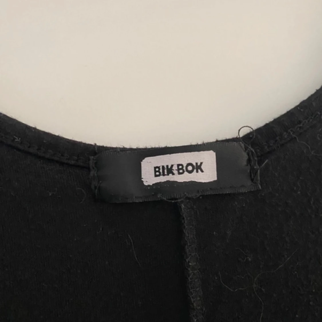 Svart långklänning från Bik Bok