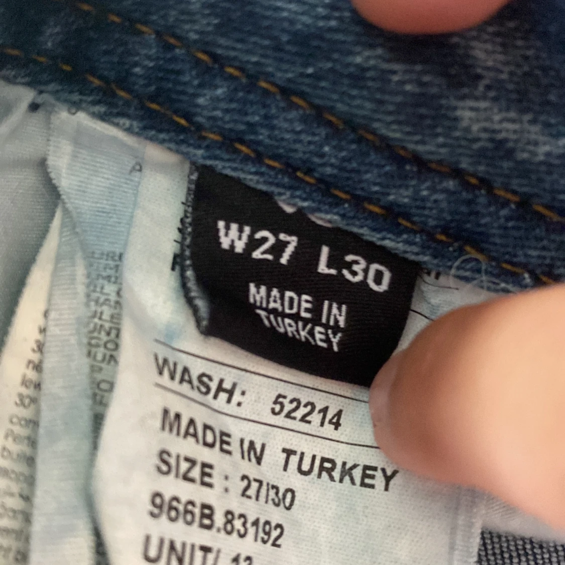 Säljer LTB jeans valerie - 93