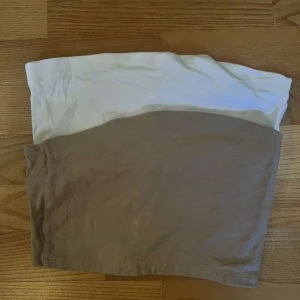 2 toppar - 2 st toppar knappt använda Båda säljer jag för 60 kr annars 20kr styck