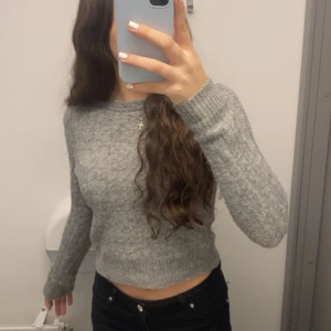 Fin stickad tröja - Stickad fin tröja💕