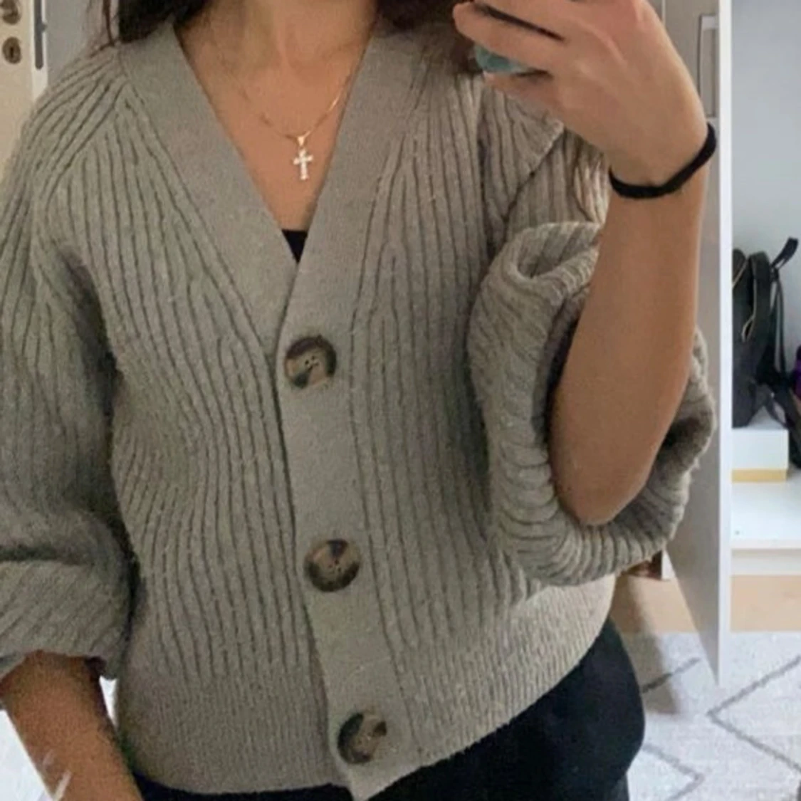 Stickad grå kofta 🩶 - 91