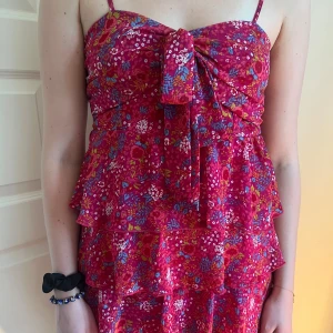 blommig klänning 💐 - Såå fin sommarklänning från Mango 🌸