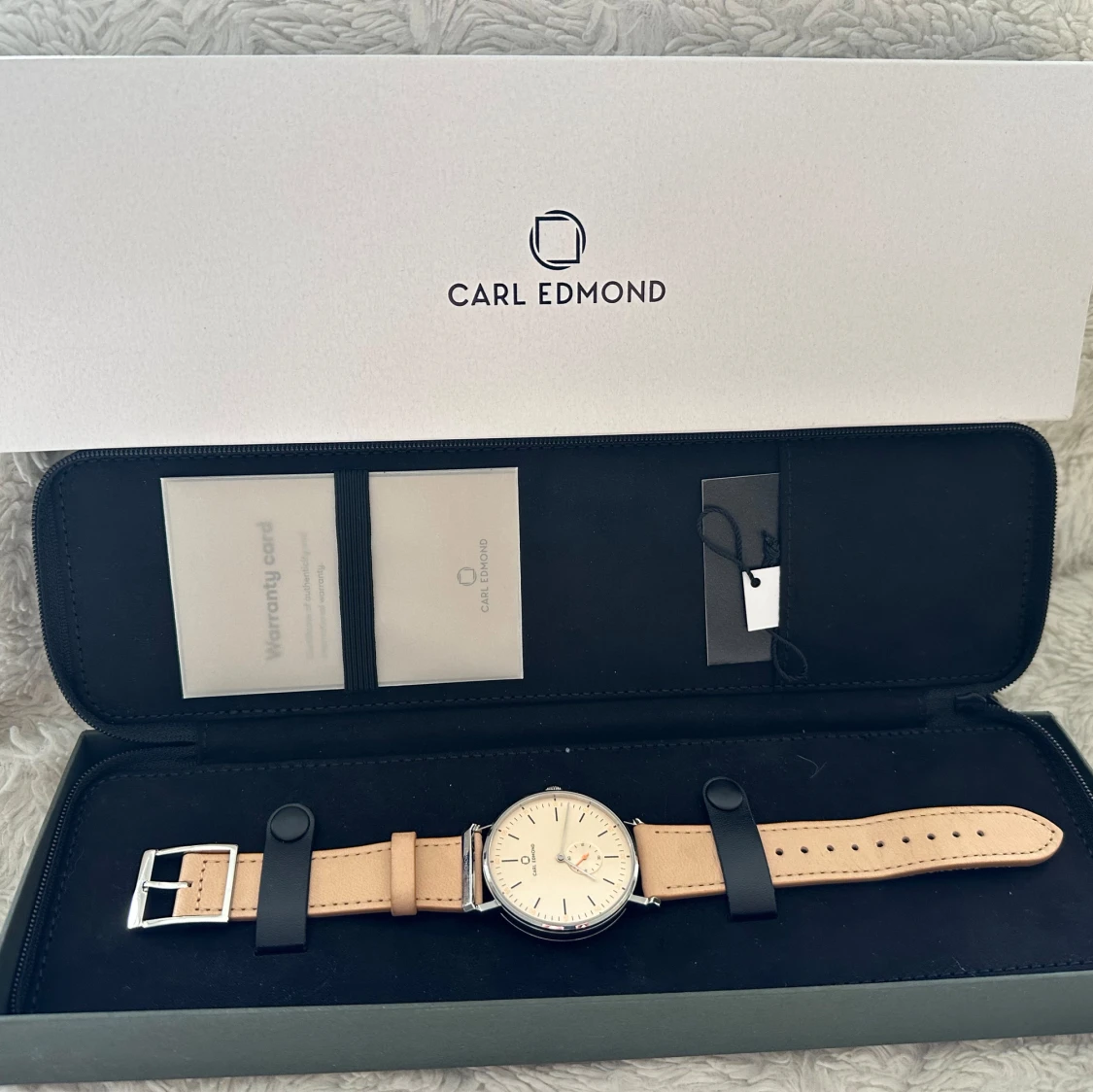 Carl Edmond Ryolit Cameo natur läder