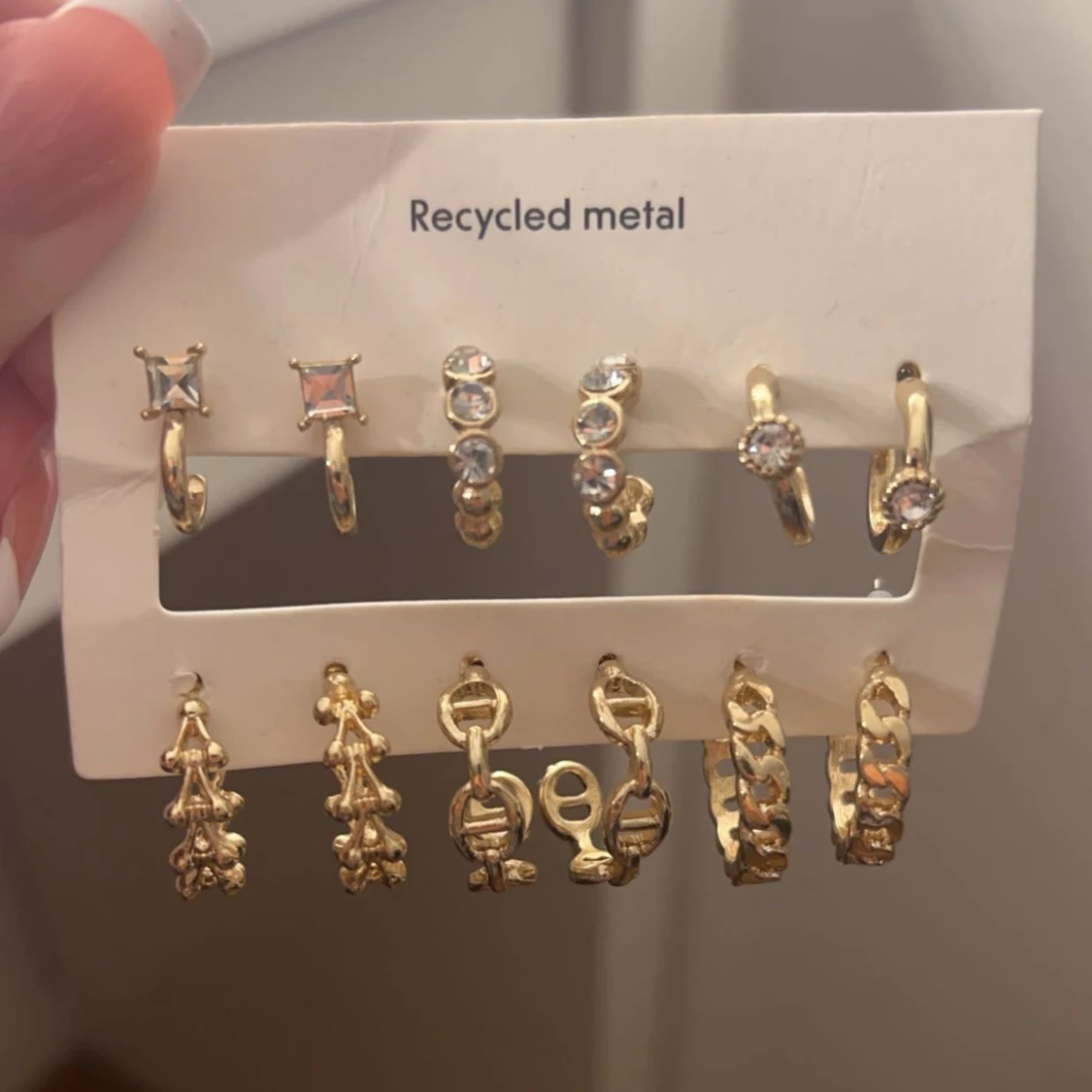 Guldörhängen 6 par