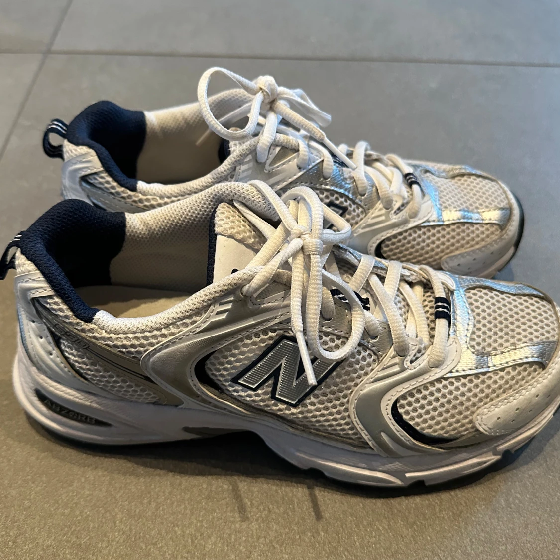 New balance 530