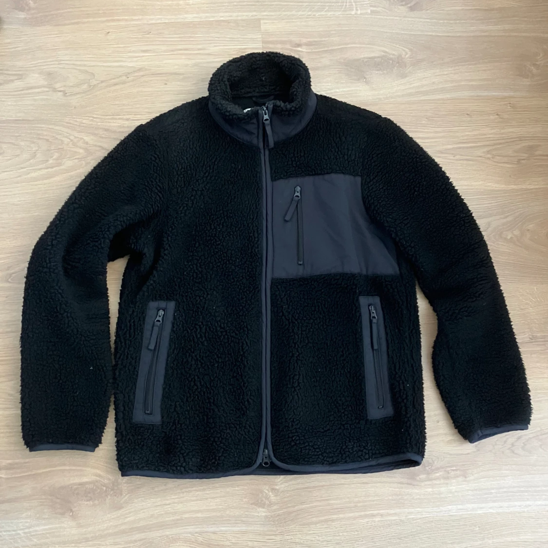 Teddyjacka A Days March