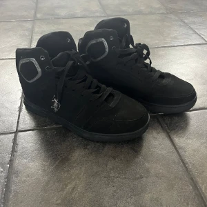 Ralph loren skor - Fina ralph loren skor i bra skick, köpani USA för några år sedan knappt använda!!