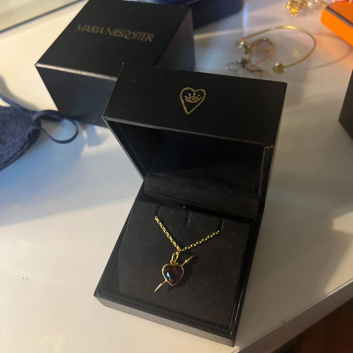 Maria Nilsdotter halsband  - 92