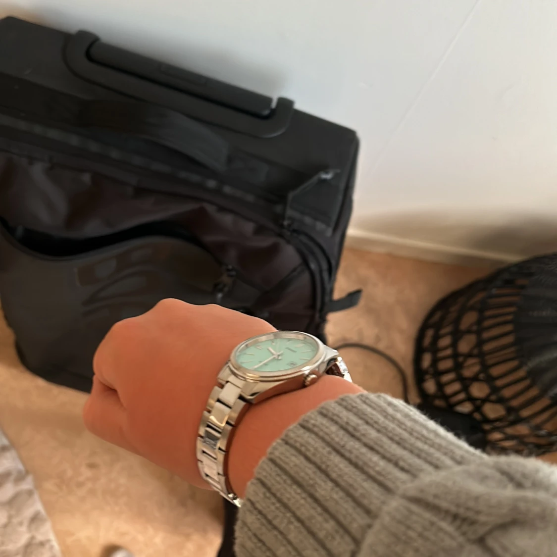 Casio Tiffany Blue  - 90