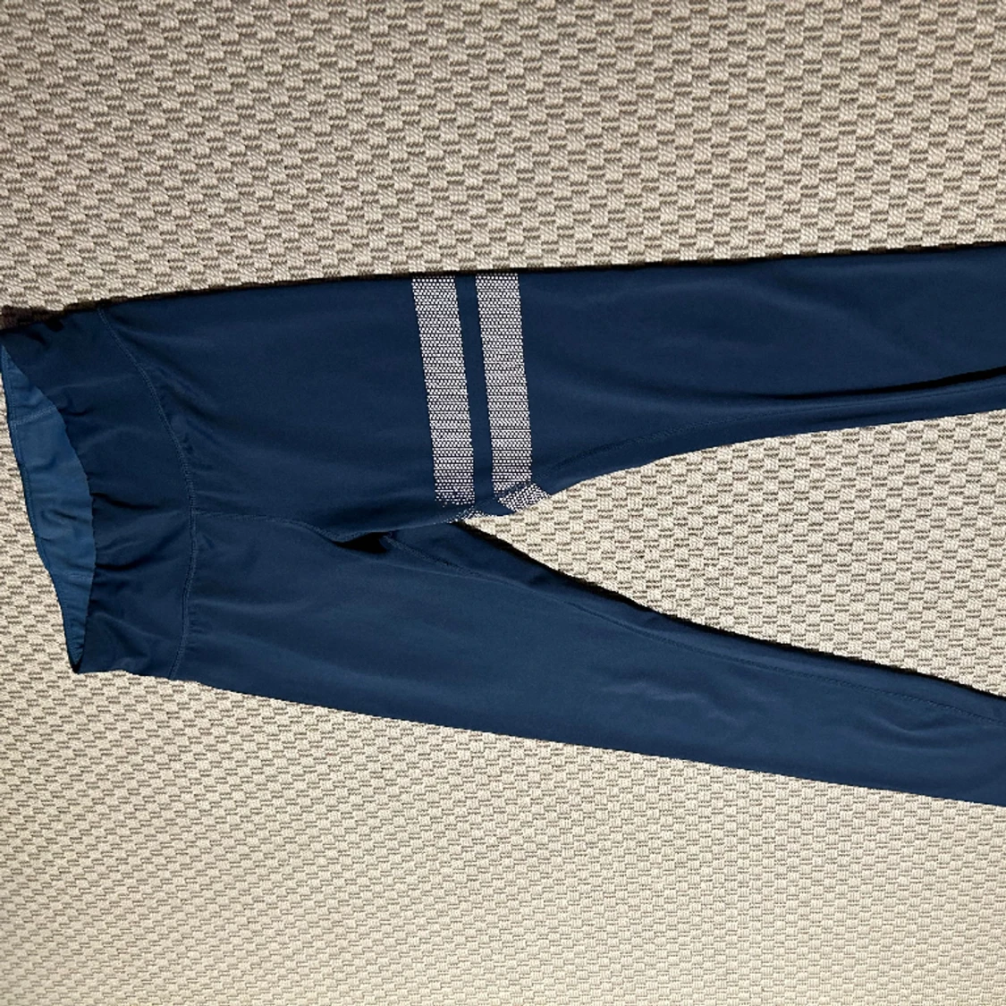 Träningstights Stronger