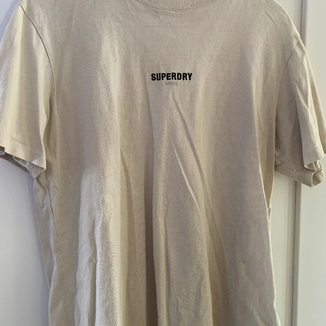 Superdry tröja (beige)