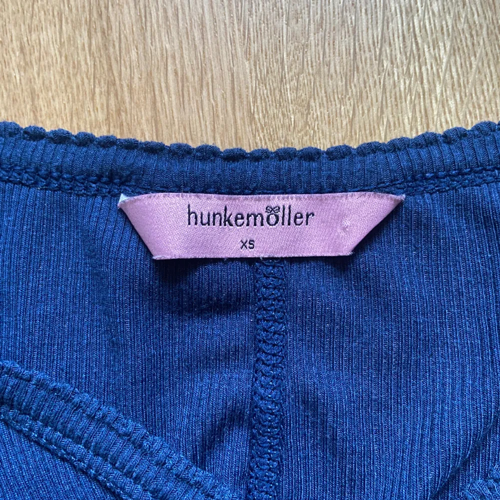 farfarströja från Hunkemöller. Tröjor & Koftor.