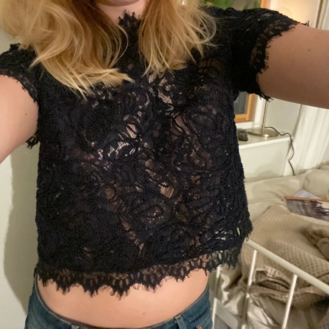 Svart spetstopp - 90