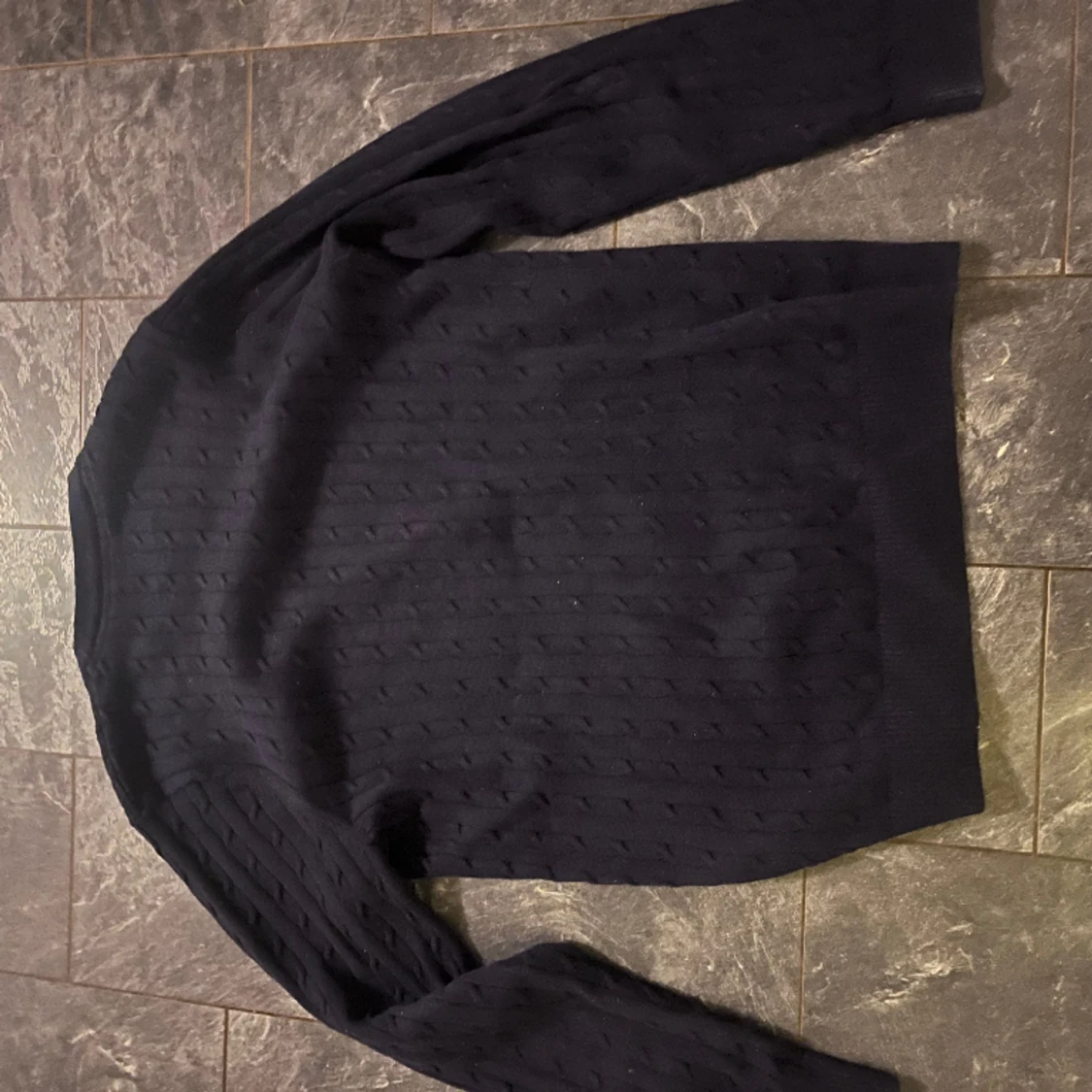 Stickad Bondelid tröja  - 90