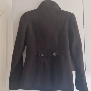 Kappa från H&M - Fin jacka från H&M, strlk 34