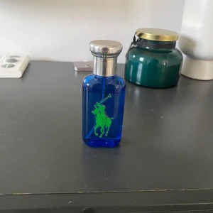 Polo, raulph lauren parfym ny pris 600 knappast använd mitt pris 500 - Parfym knappast använd, billig