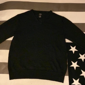 Callaway stickad tröja - Stolek L men sitter som S . 