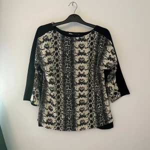 Mönstrad topp - Mönstrad topp