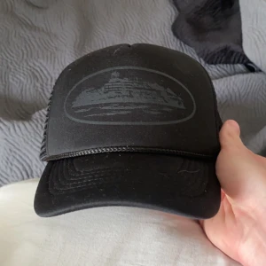 Keps - Sälljer dena cortex kepsen som aldrig är andvänd. Tar byten också 