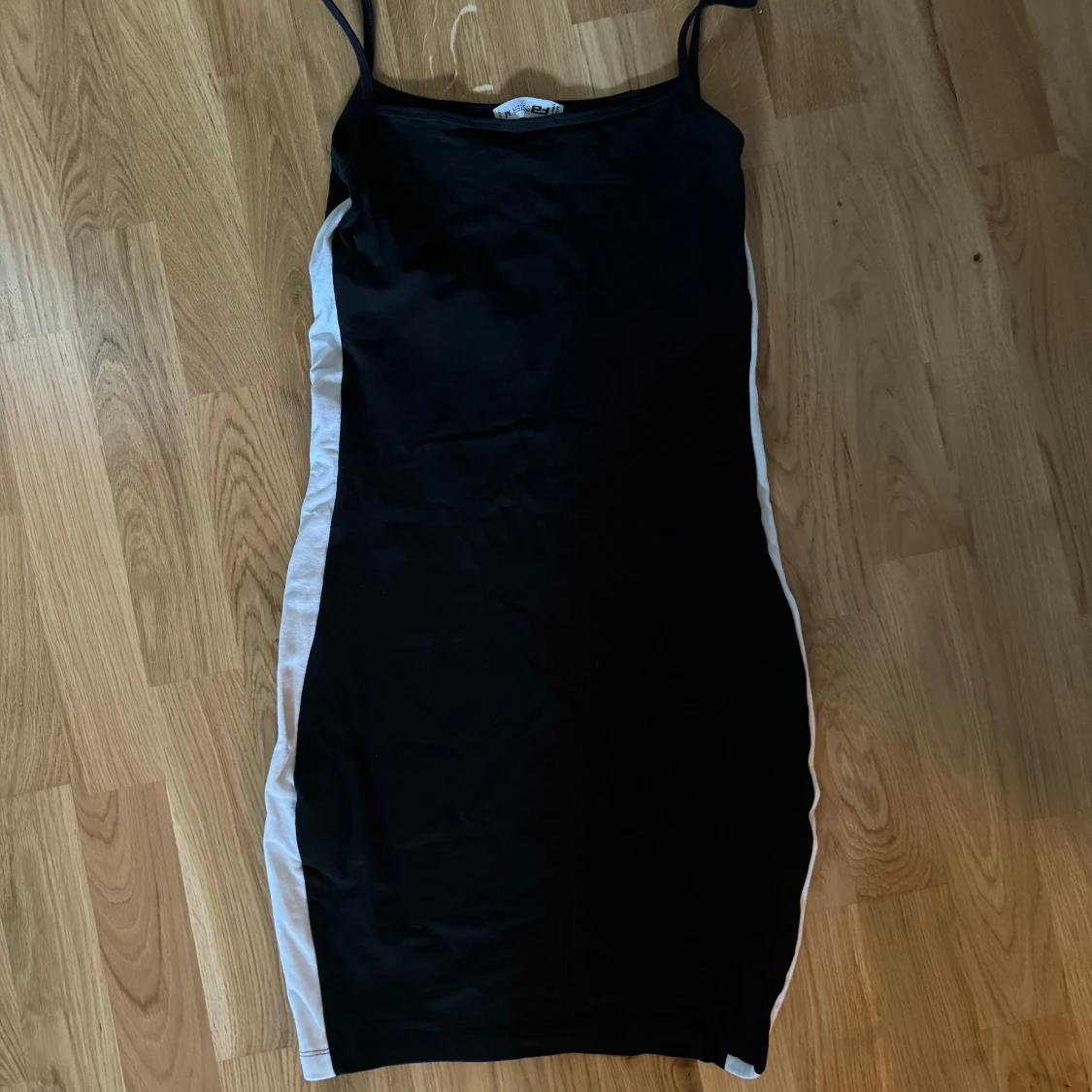 Tight klänning - 90