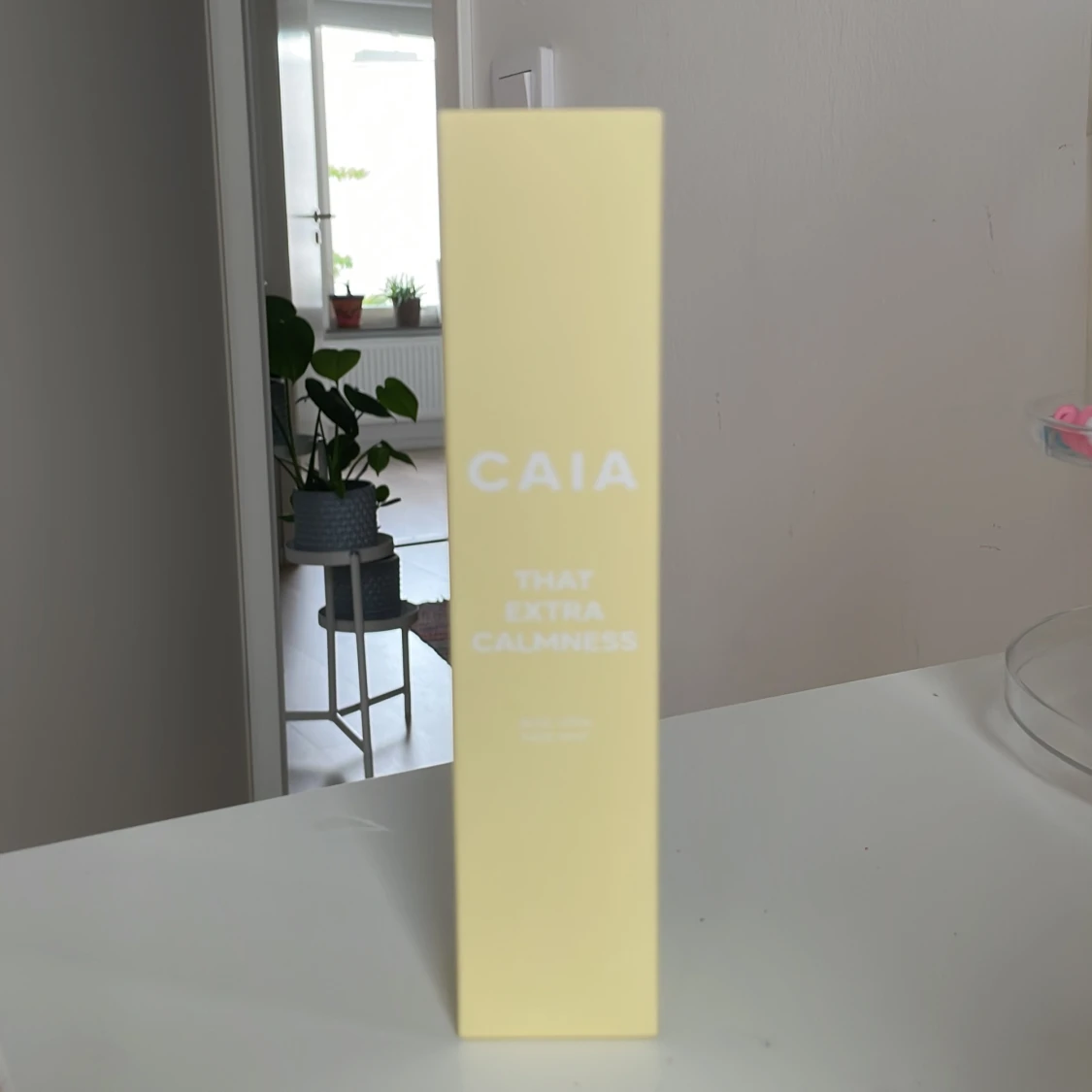 Caia facemist