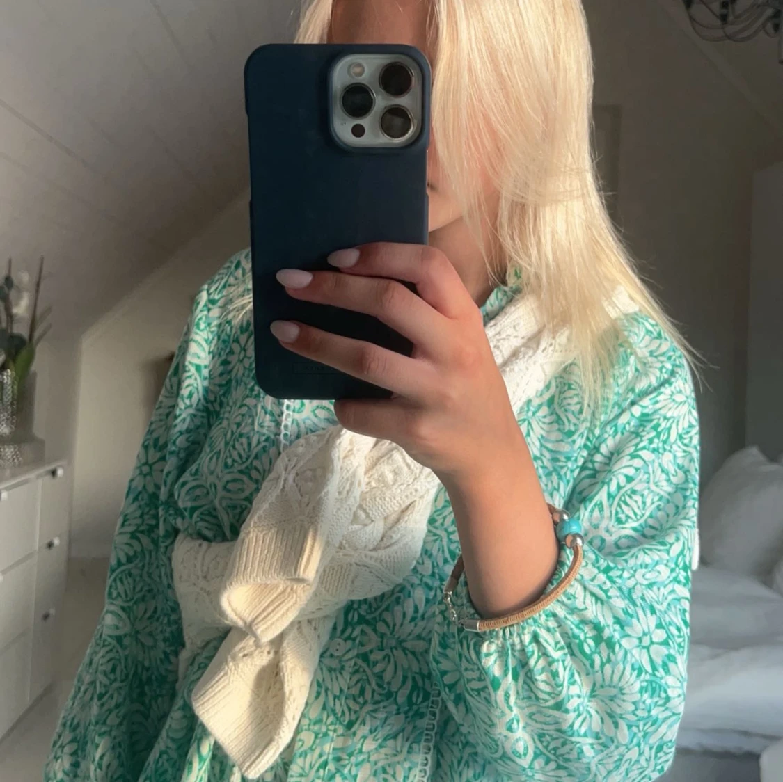 slutsåld zara klänning  - 91