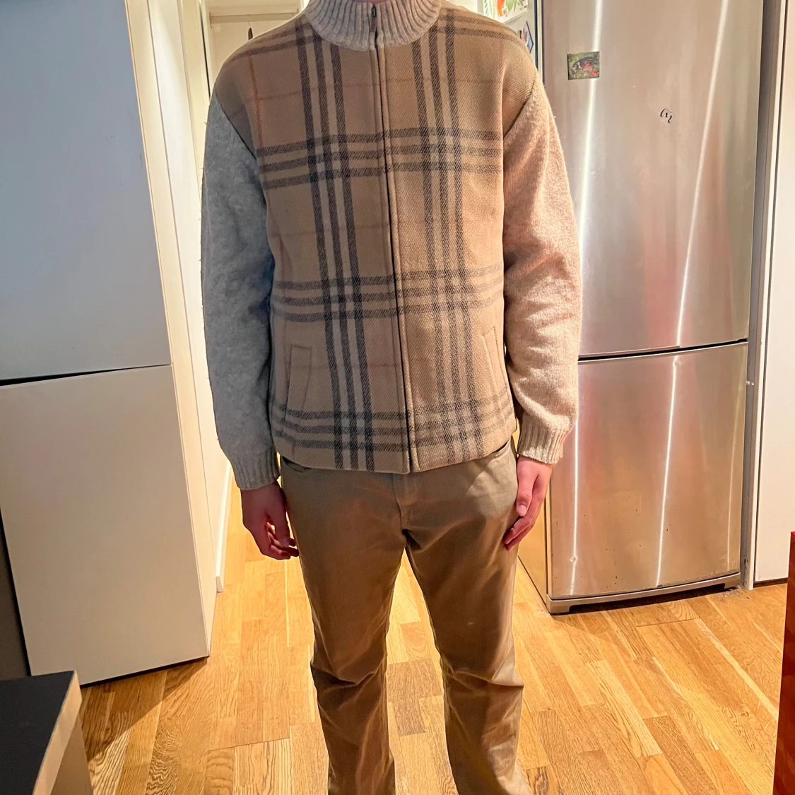 Burberry Cardigan - 93