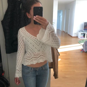 Stickad tröja - Myclet fin! Rekommenderar! Sitter jätte bra på xs-s