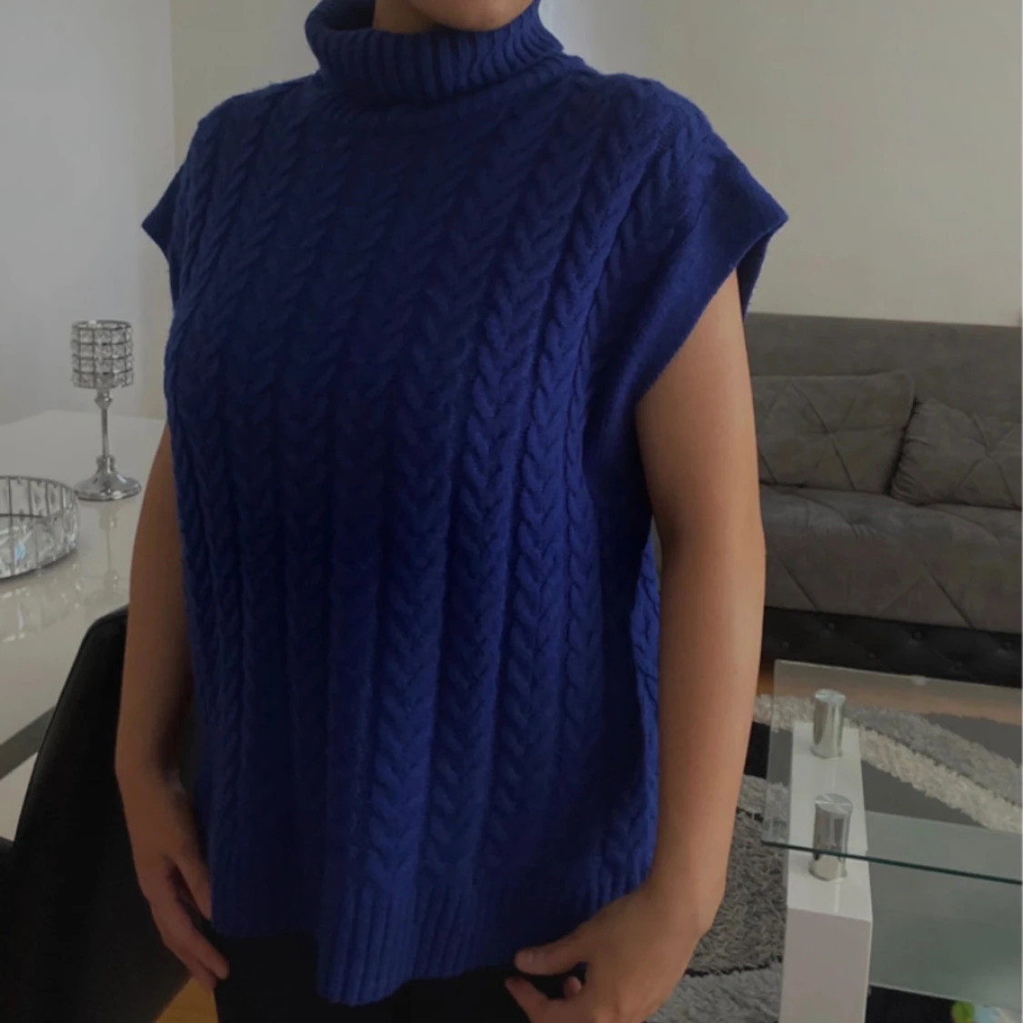 Marinblå tröja  - 90