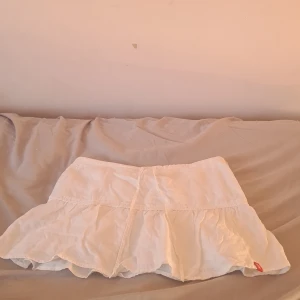 Min kjol för dig som gillar det, kommer älska denna. - Är så fin till typ festival.