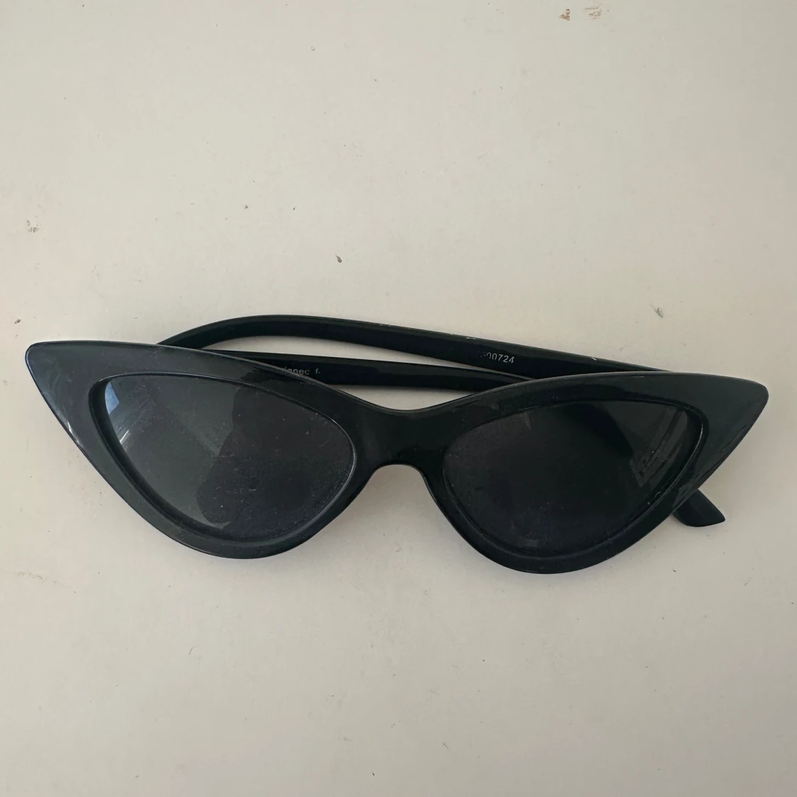 4 solglasögon  - 90