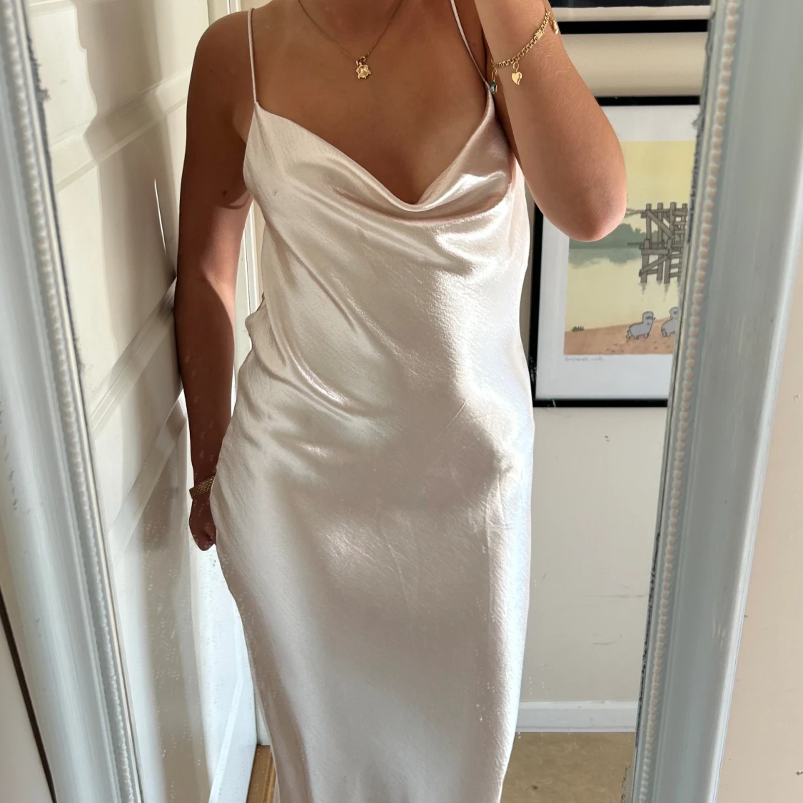 Satin klänning - 92