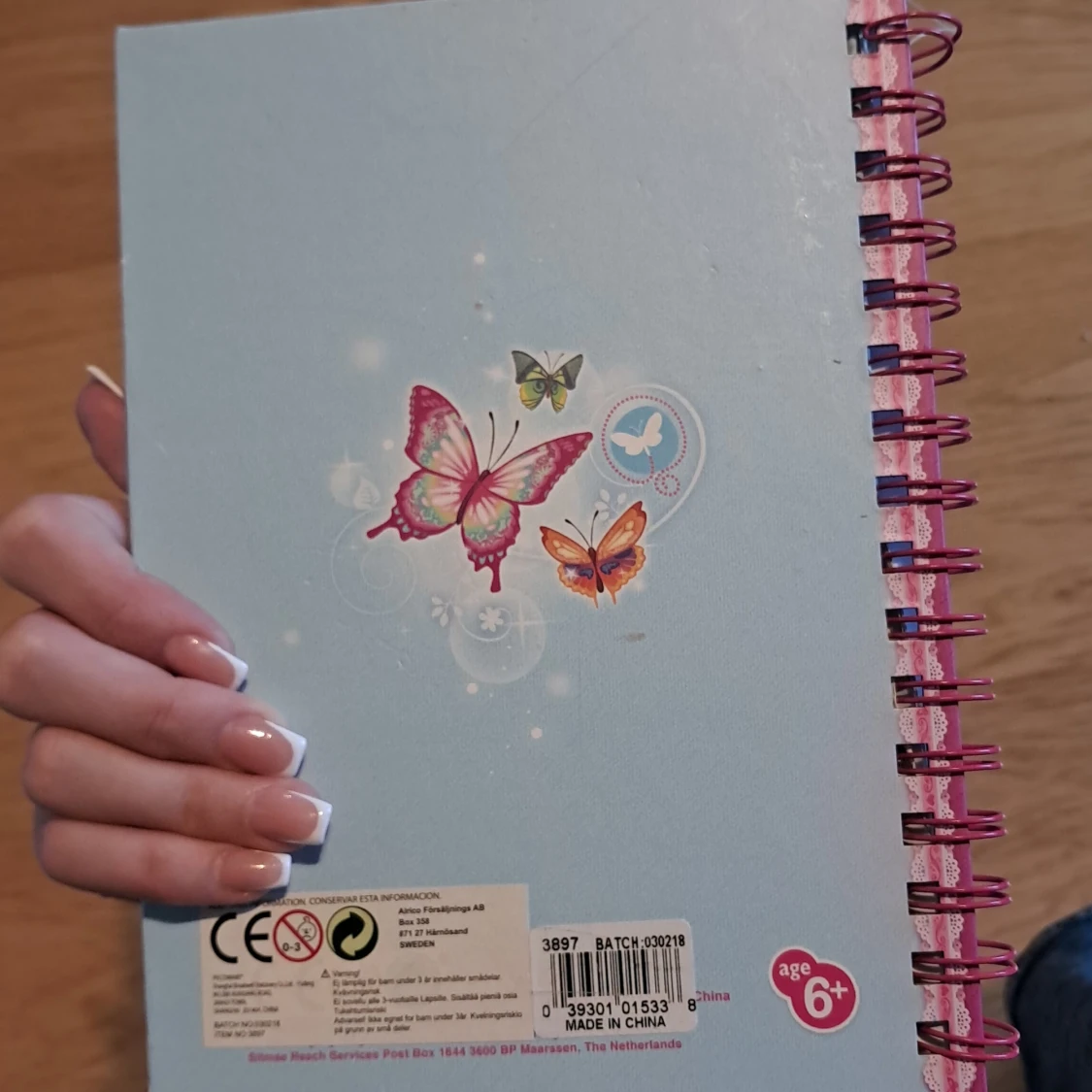 Jättefin fjärilsskrivbok  - 90