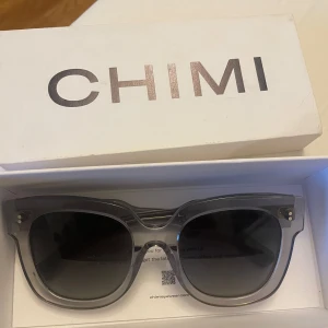 Chimi 04 grey - Bra skick säljer för 450
