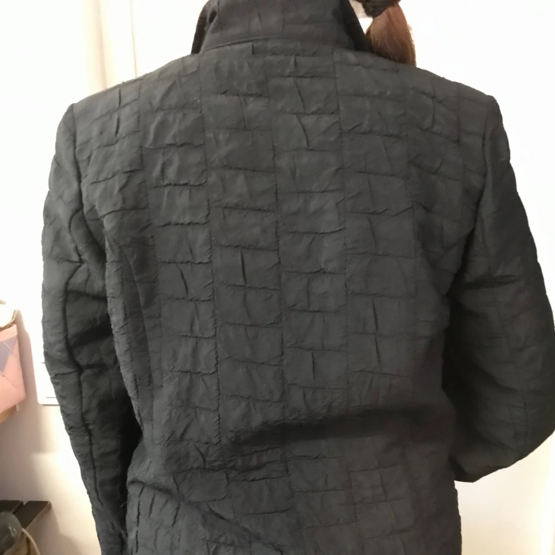 Svart tunn jacka  - 92