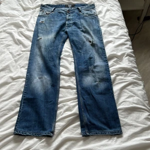 Drain Jeans - Snygga Jeans med snygg tvätt.  Cond 8/10