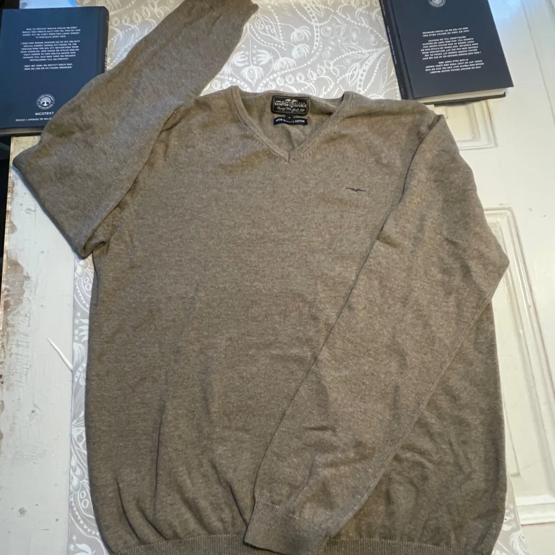 Beige tröja från Hampton Republic - 91