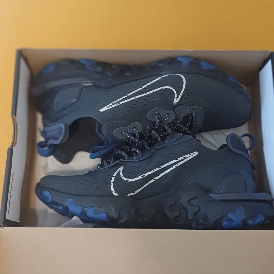 Nike React Vision - 90