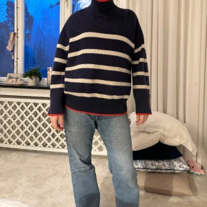 Zara tröja - Stickad tröja från zara, bra skick