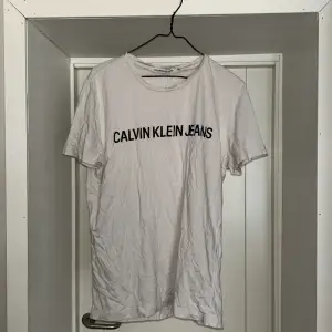 CK t-shirt i använt skick