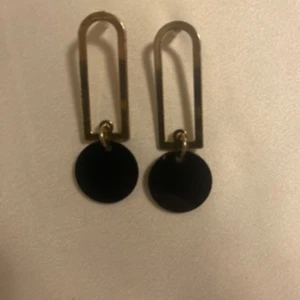 Örhängen - Jättefina höng örhängen!