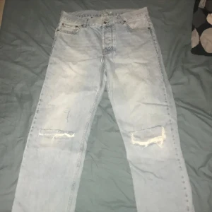 Oversized jeans - Helt oanvända köpta på junkyard för 1200kr