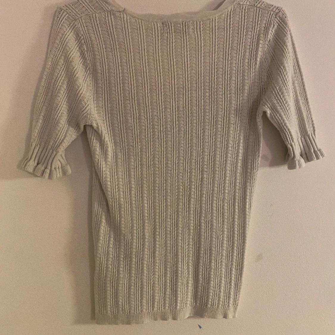 Stickad tröja  - 91