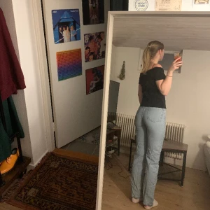 Weekday jeans  - Säljer mina weekday jeans i storlek 25x32. Köptes för cirka 550. Säljer för 200